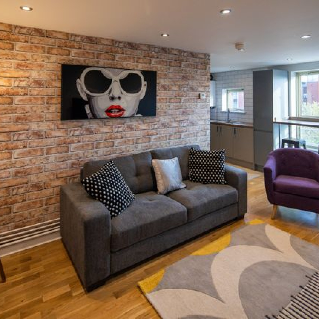 MODERN BEDROOM FLAT IN NOTTINGHAM