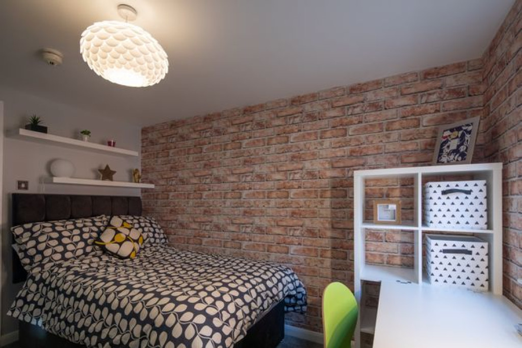 MODERN BEDROOM FLAT IN NOTTINGHAM