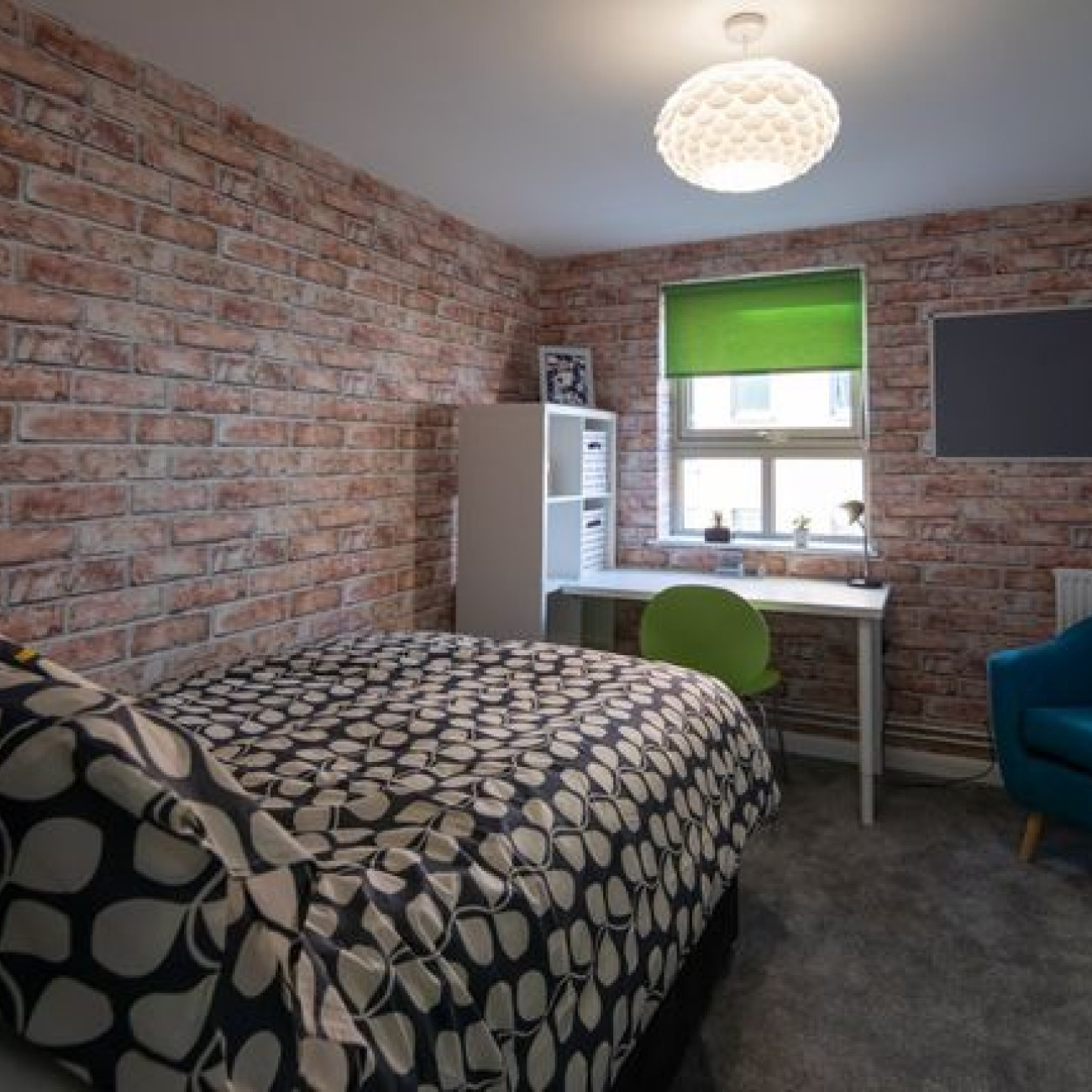 MODERN BEDROOM FLAT IN NOTTINGHAM