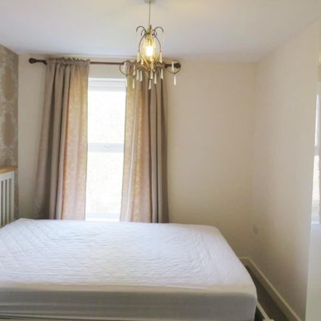 FIRST FLOOR ONE BEDROOM FLAT IN SOUTHAMPTON