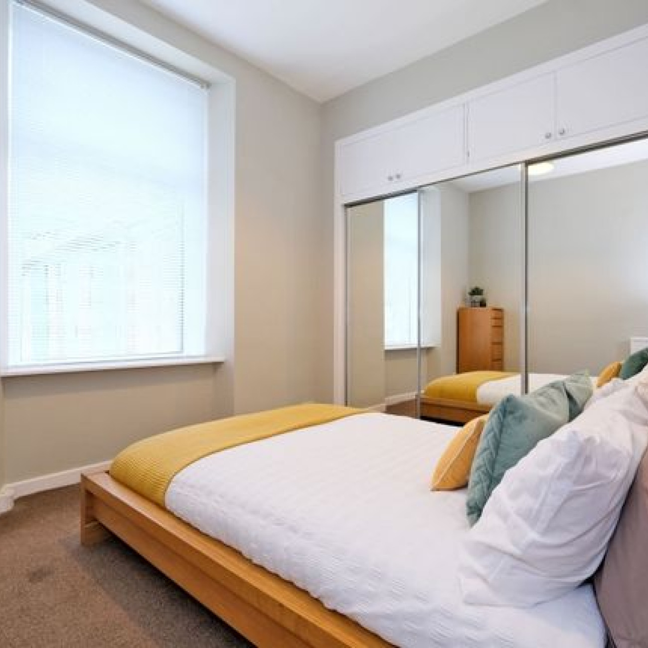 GROUND BEDROOM FLAT IN ABERDEEN