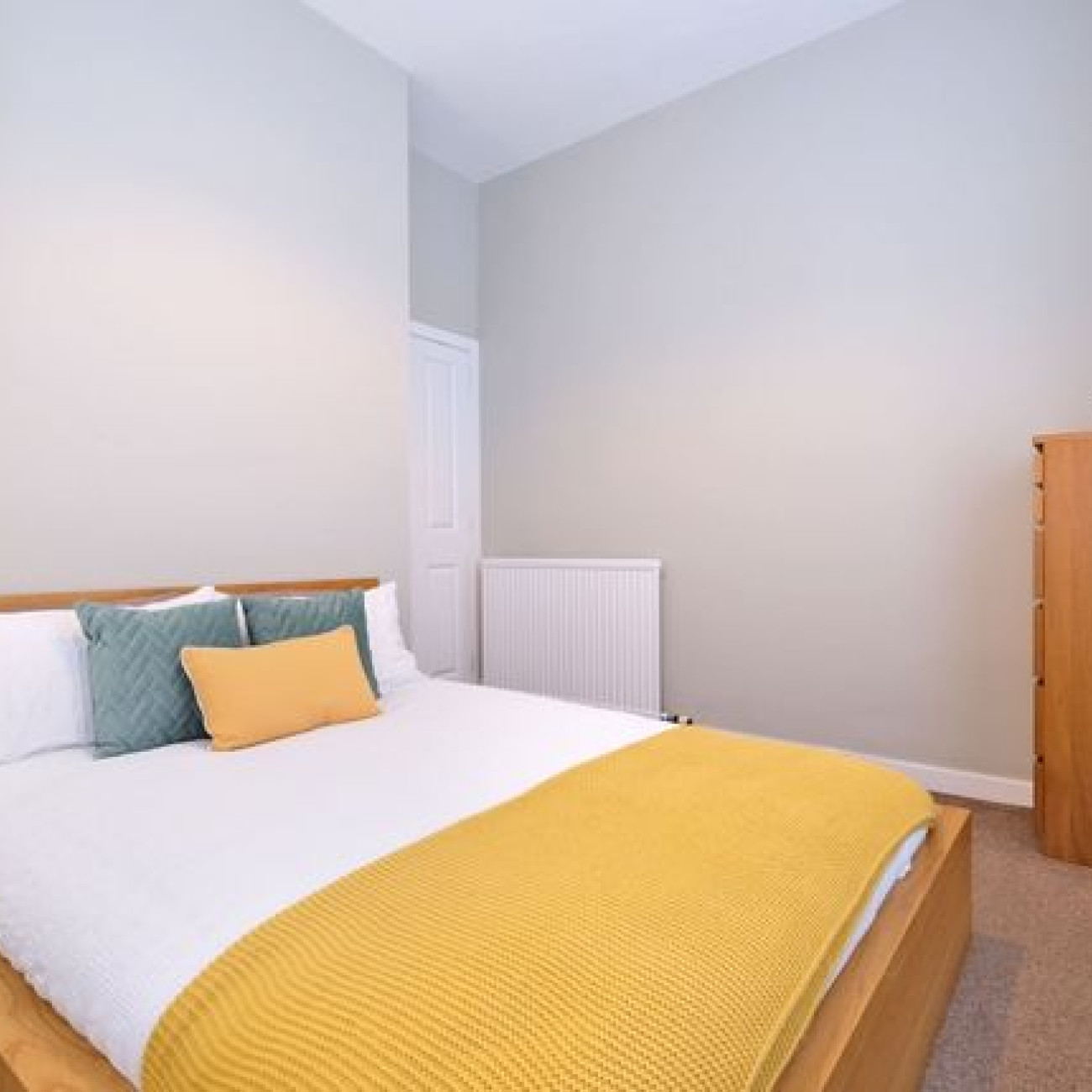 GROUND BEDROOM FLAT IN ABERDEEN