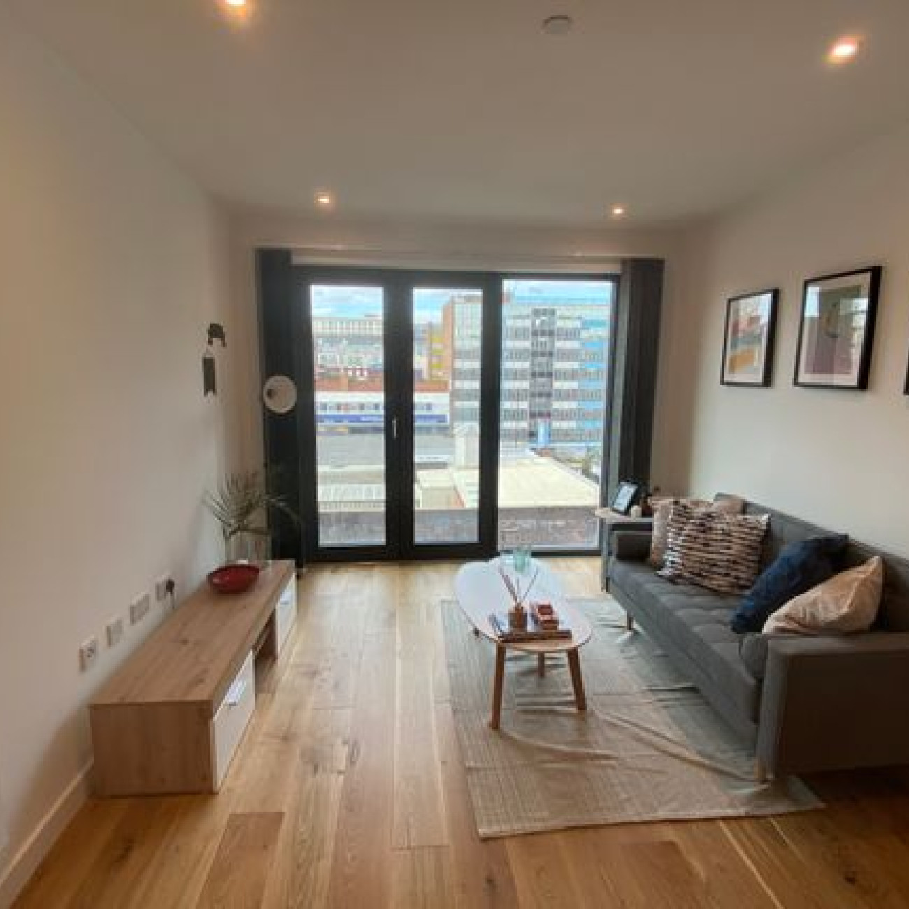 BRAND NEW ONE BEDROOM FLAT IN BIRMINGHAM