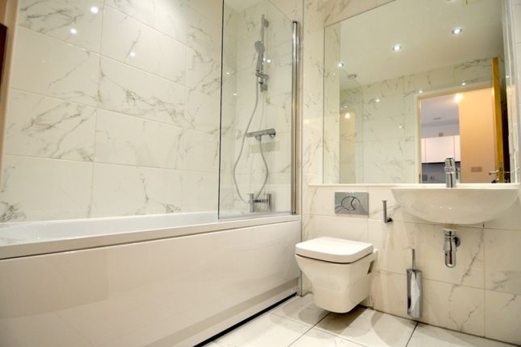 BRAND NEW ONE BEDROOM FLAT IN BIRMINGHAM