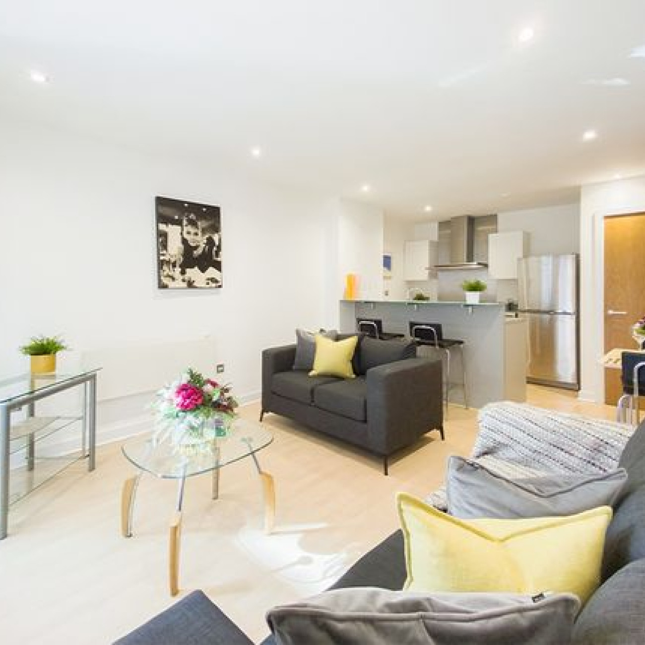 SPACIOUS ONE BEDROOM FLAT IN MANCHESTER