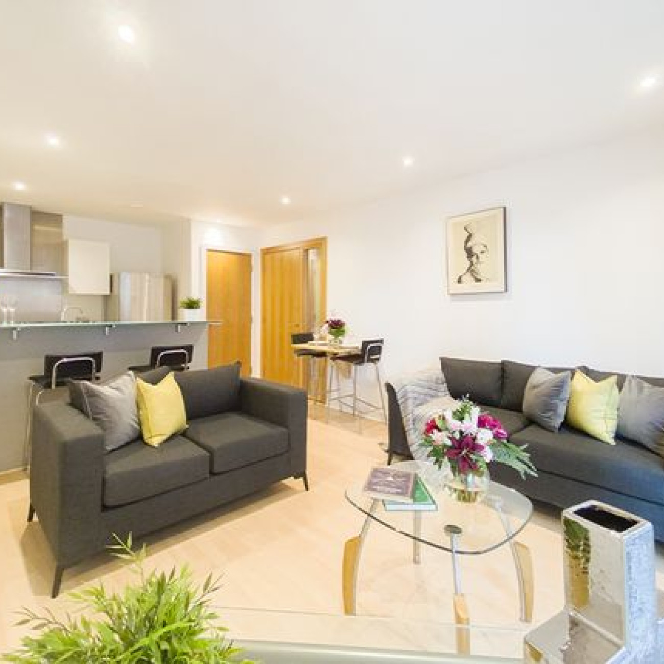 SPACIOUS ONE BEDROOM FLAT IN MANCHESTER