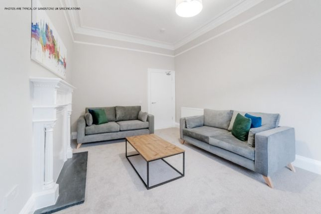 NEWLY RENOVATED ONE BEDROOM FLAT IN EDINBURGH