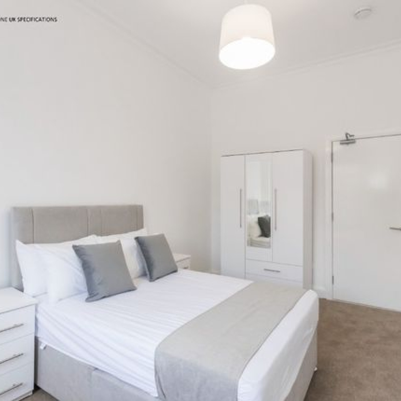 NEWLY RENOVATED ONE BEDROOM FLAT IN EDINBURGH