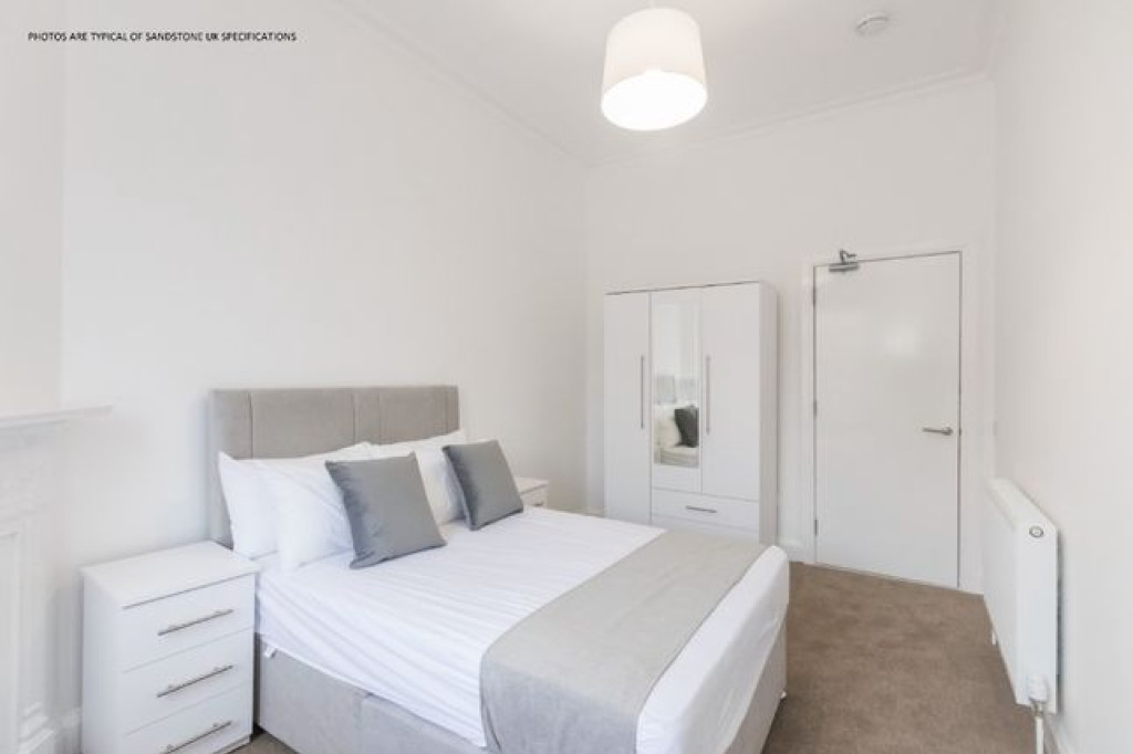 NEWLY RENOVATED ONE BEDROOM FLAT IN EDINBURGH