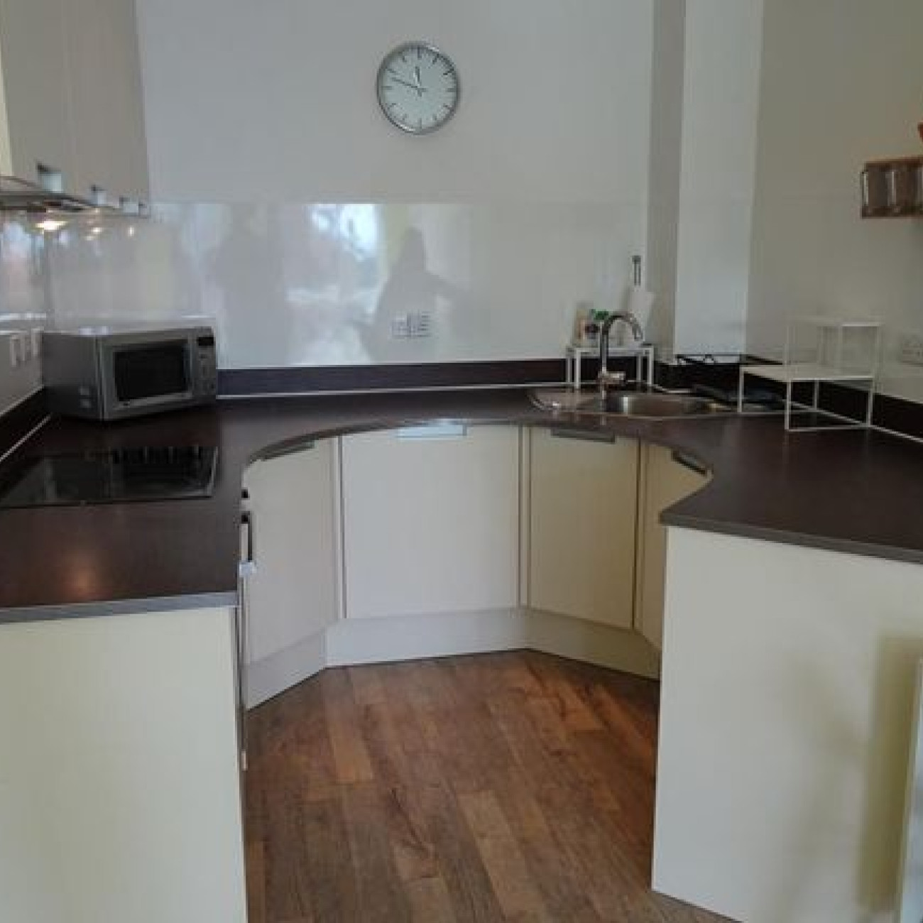STYLISH ONE BEDROOM FLAT IN BIRMINGHAM