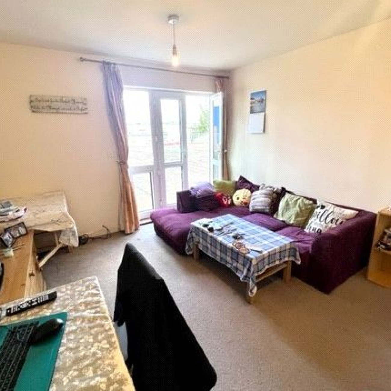 DOUBLE ONE BEDROOM FLAT IN SOUTHAMPTON