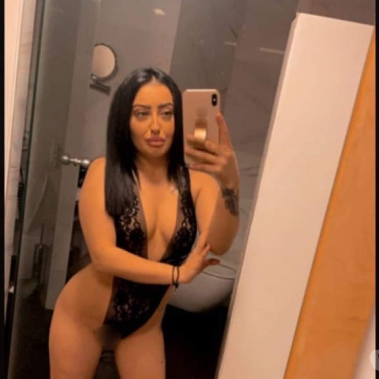 07469767896 Sara for You here