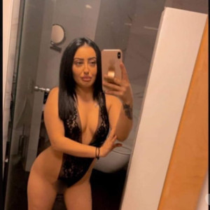 07469767896 Sara for You here