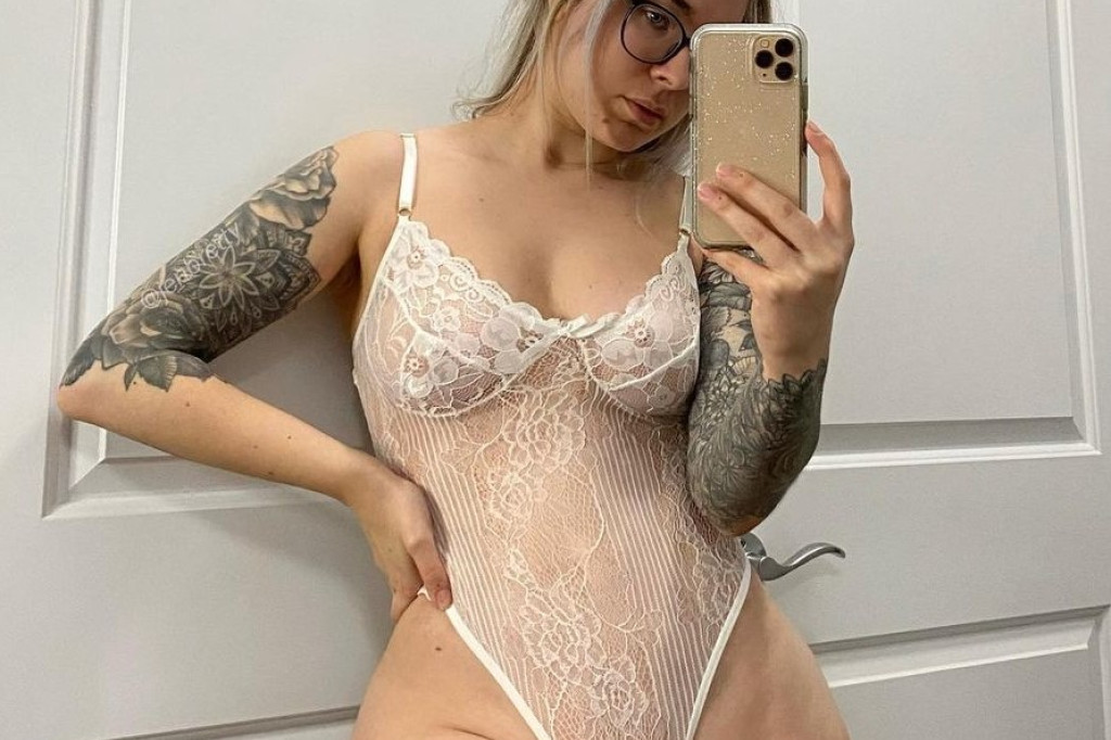 💛💋💛am available for meet up at anytime, your place or my place