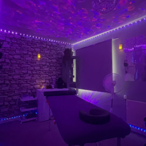 Male massage therapist 
