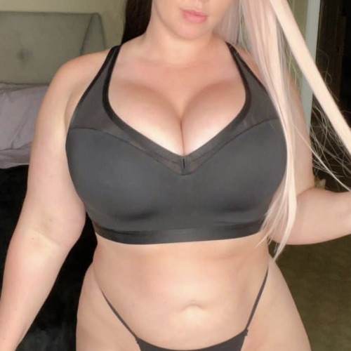 I’m available for hookup sex service
