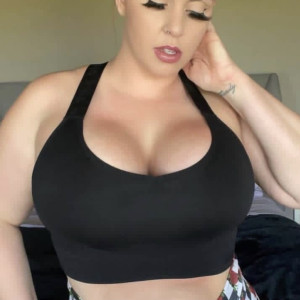 I’m available for hookup sex service