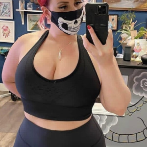 I’m available for hookup sex service