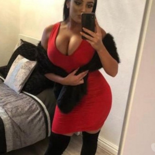 Blackpool hot girl available