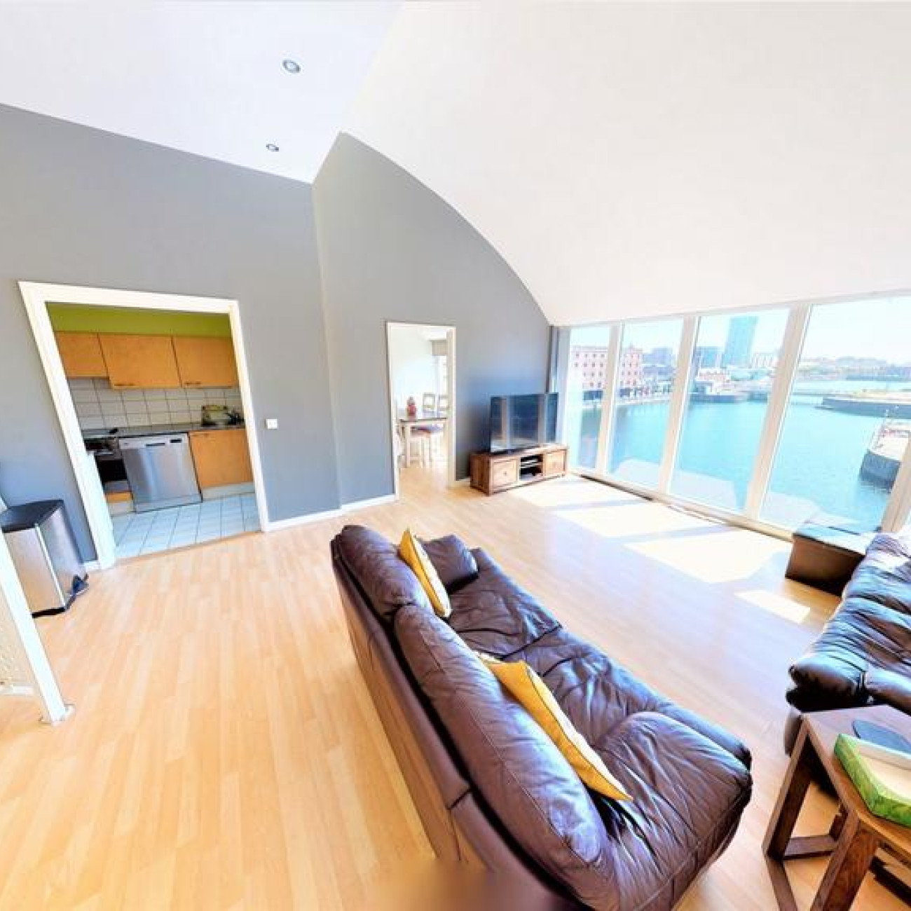 3 bedroom apartment for sale