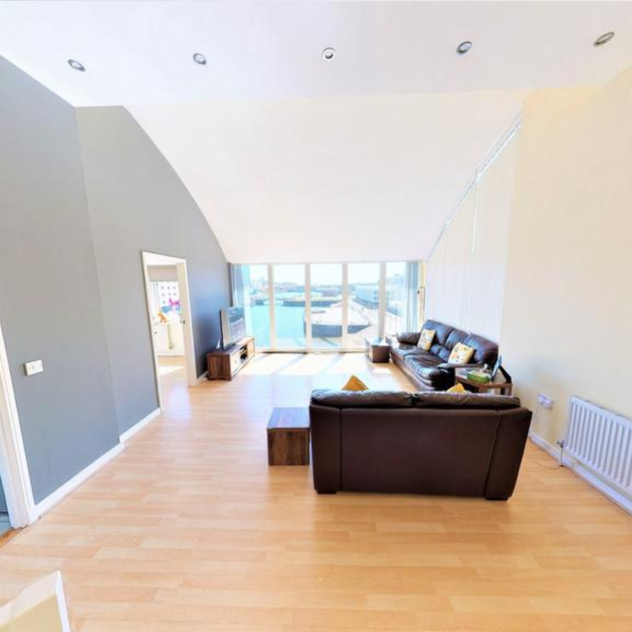 3 bedroom apartment for sale