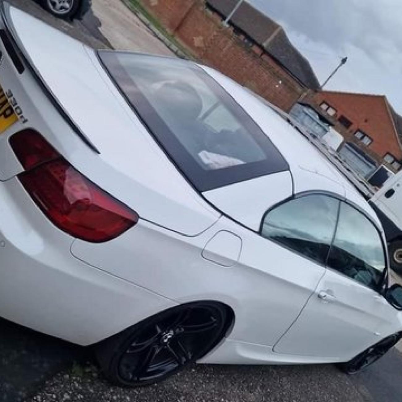 Bmw 330d white e93 convertible