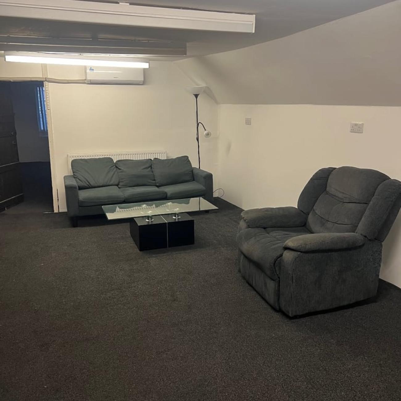 1 bedroom self contained flat