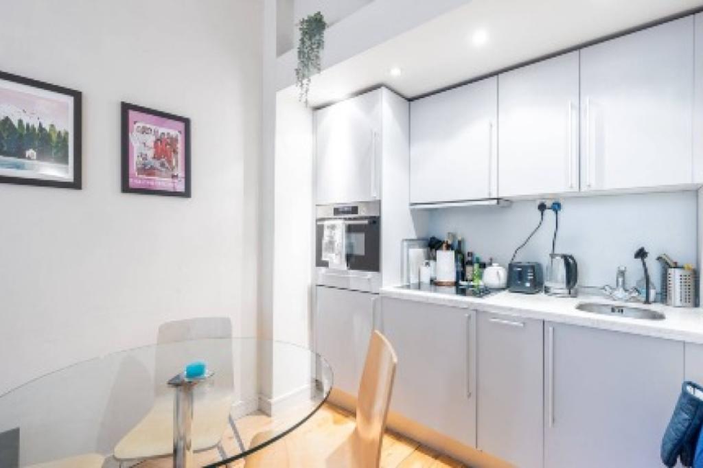 Lovely One Bedroom Flat To Rent