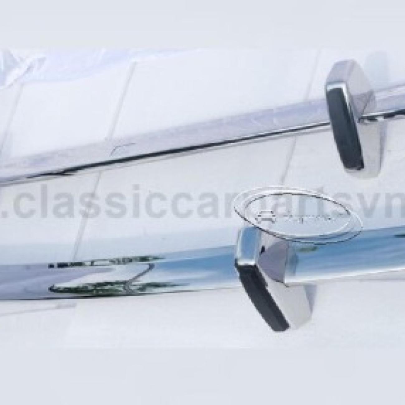 Ford Lotus Cortina MK2 bumpers (1966-1970) with 4xover riders