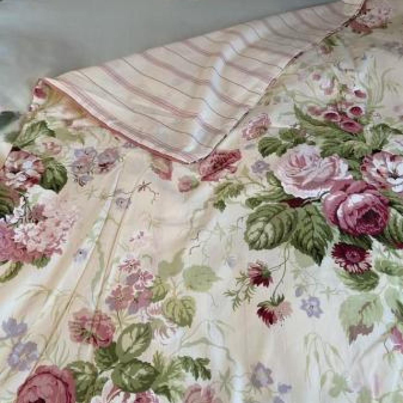 Sanderson Floral Super King Duvet Cover & pillow caes