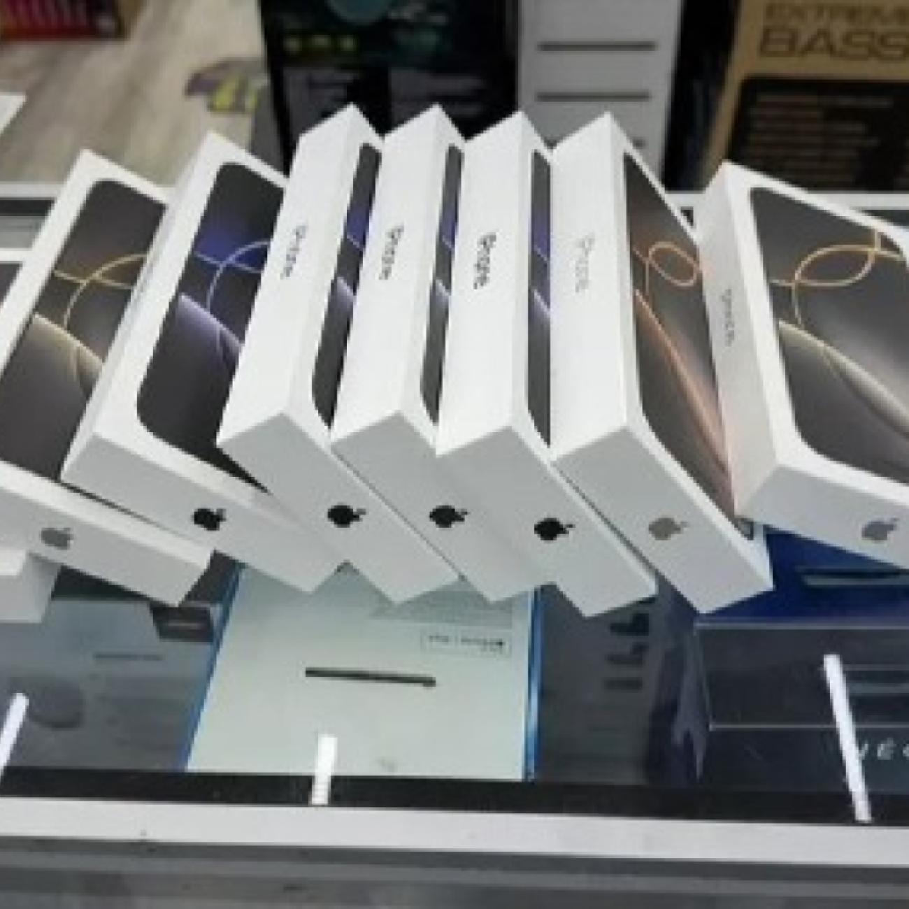 New, Apple iPhone 16 Pro Max, iPhone 16 Pro,iPhone 16, iPhone 15 Pro Max, iPhone 15, iPhone 15 Pro