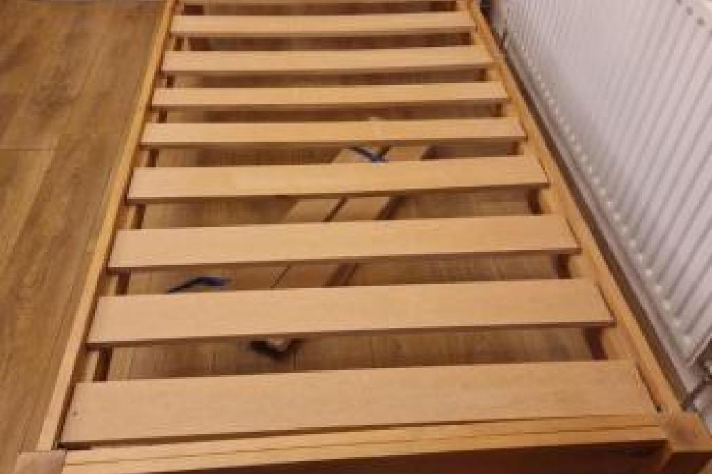 Solid Pine Solid Bed Frame