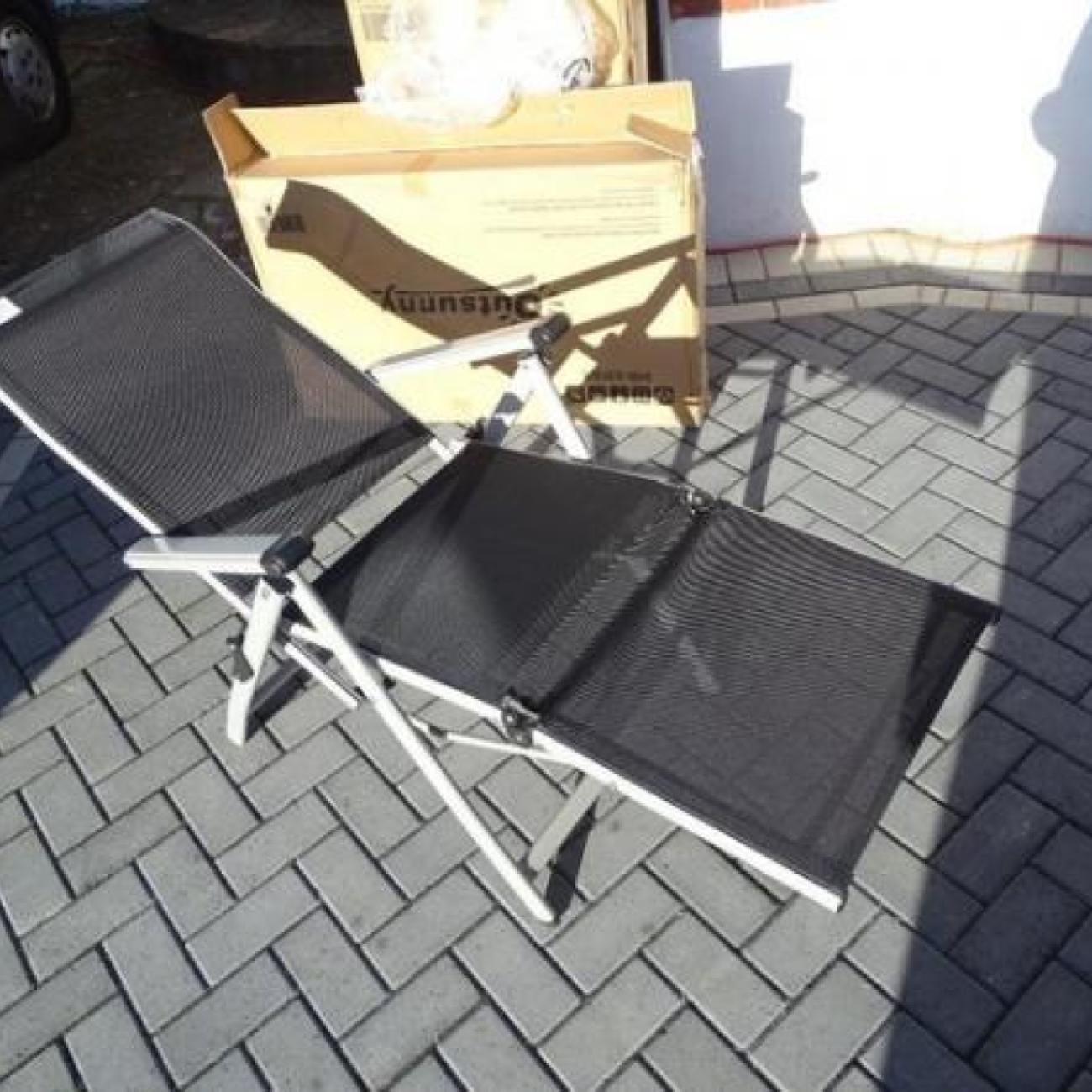 NEW Outsunny Reclining Sun Lounger 10-Position Adjustable