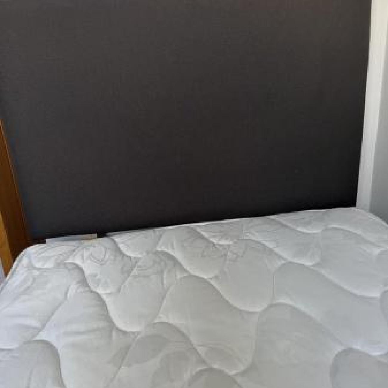 Single Bed 3ft, includes mattress and headboard