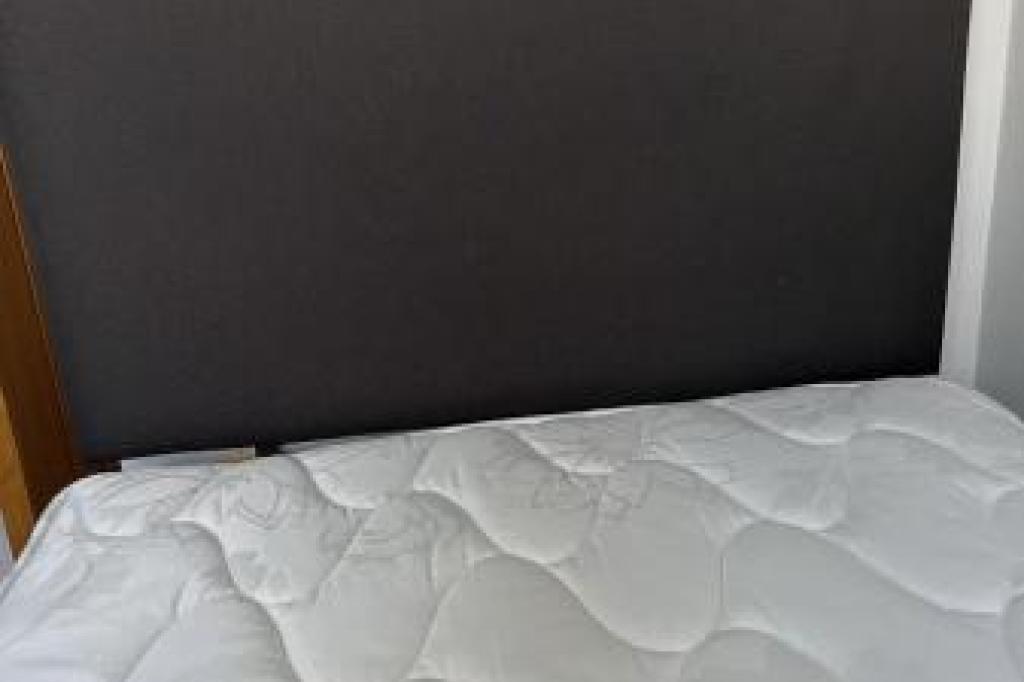 Single Bed 3ft, includes mattress and headboard
