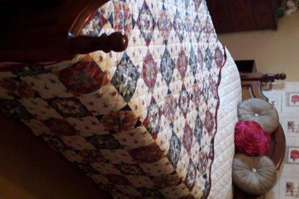 PATCHWORK..QUILT............................................