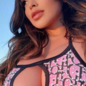 I am available for hookup Incall or outcall