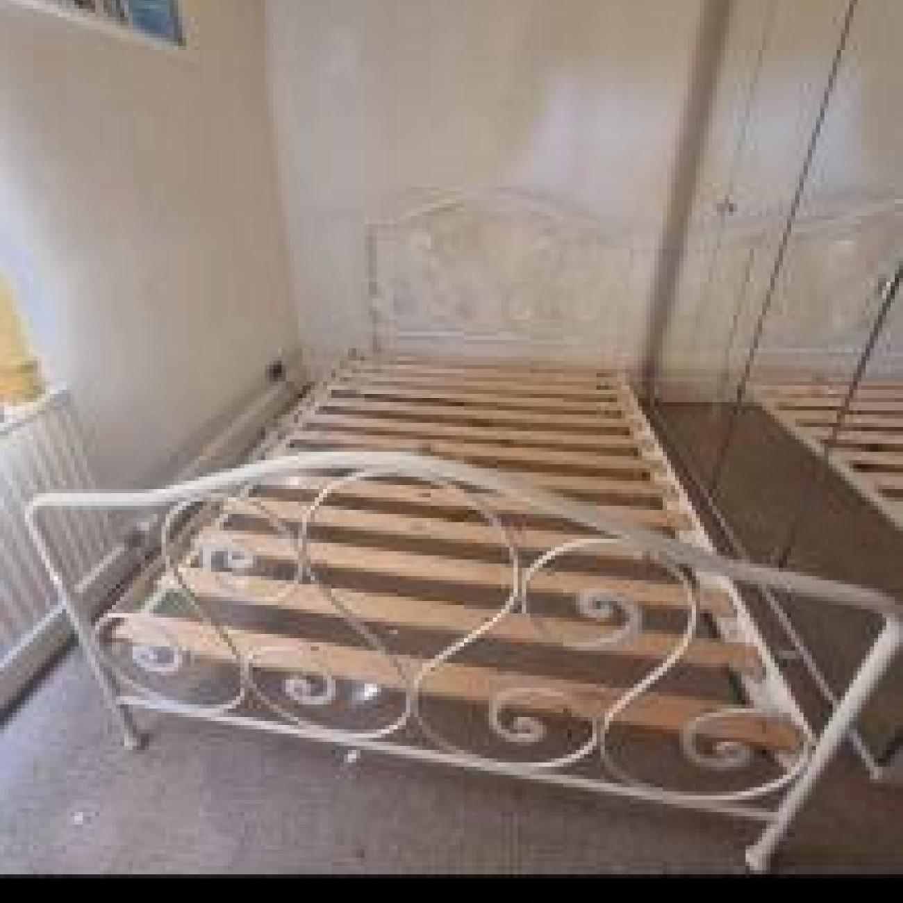 Metal double bed frame white colour