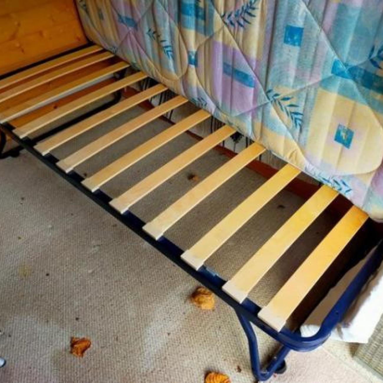 Single fold away bed with mattress
