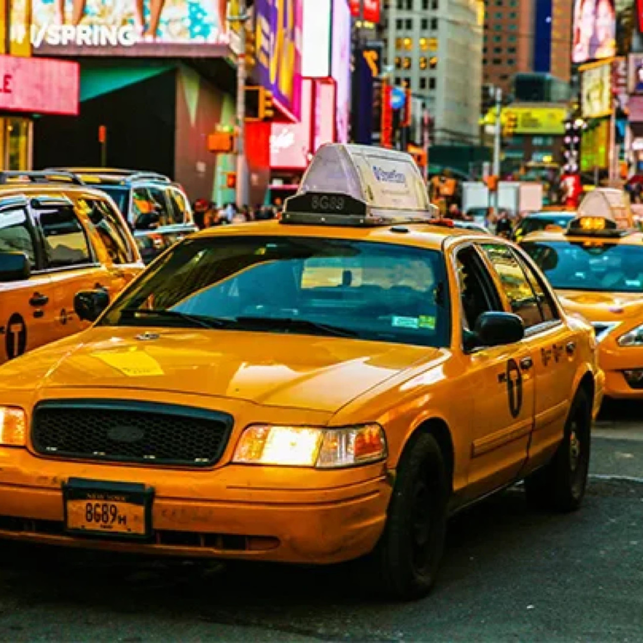 Airport Transfer Taxis Weybridge