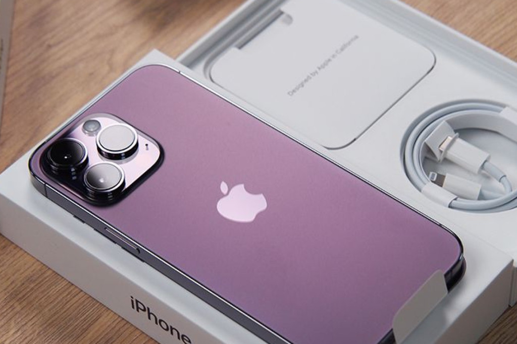 Brandnew Apple iPhone 15 Pro Max