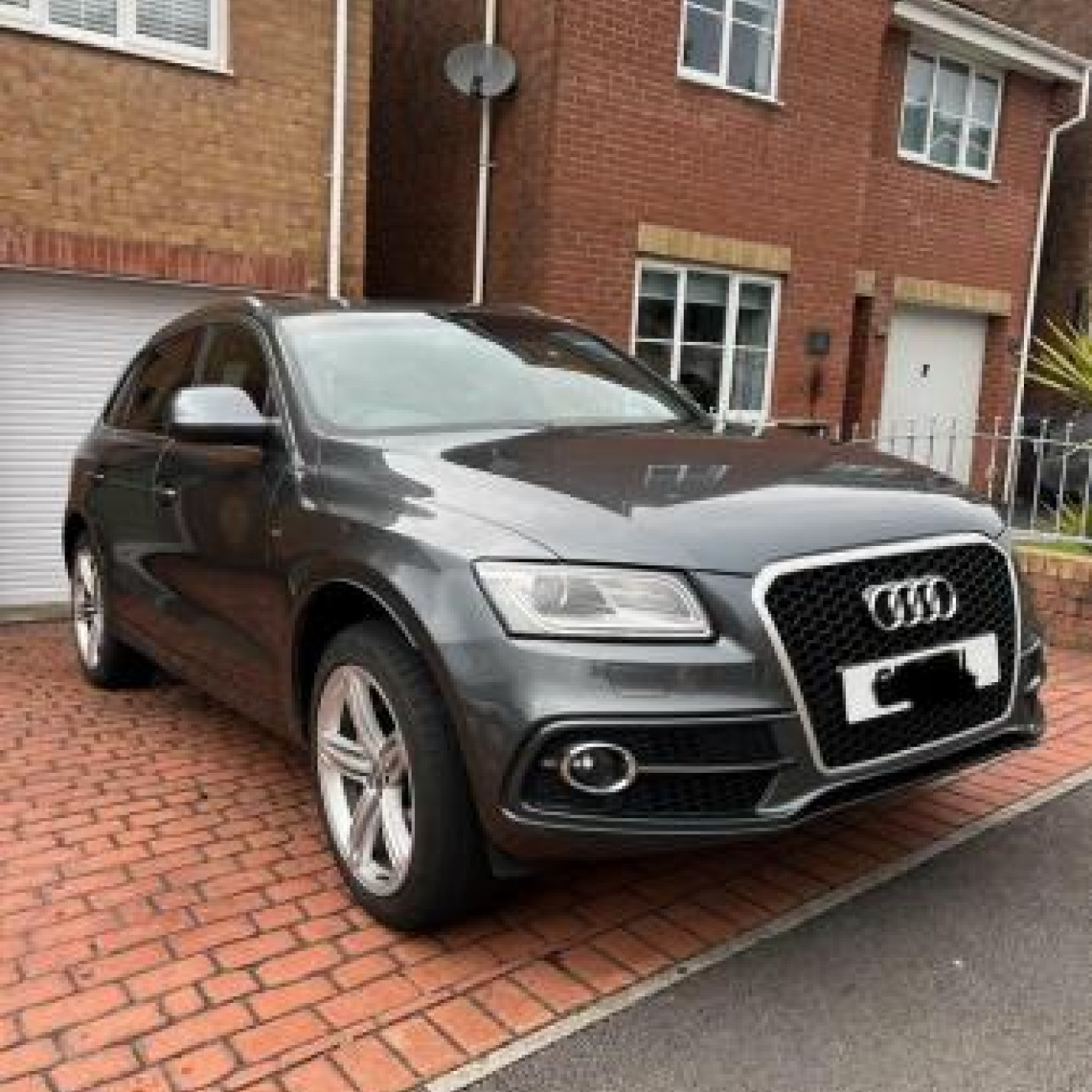 AUDI Q5 S LINE PLUS QUATTRO 2.0 TDI