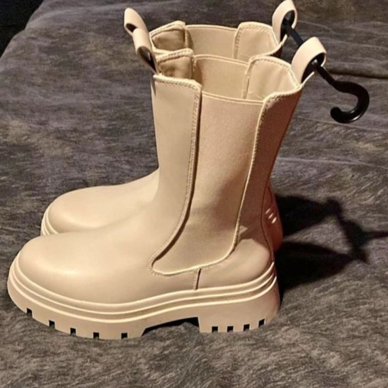 Cream Wellies
