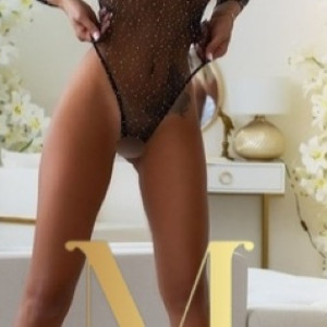 Azra - London Escort - Mystique Escorts Agency - 07446705719