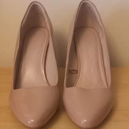 Nude Heeled shoes from Next, size 5