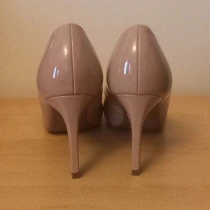 Nude Heeled shoes from Next, size 5