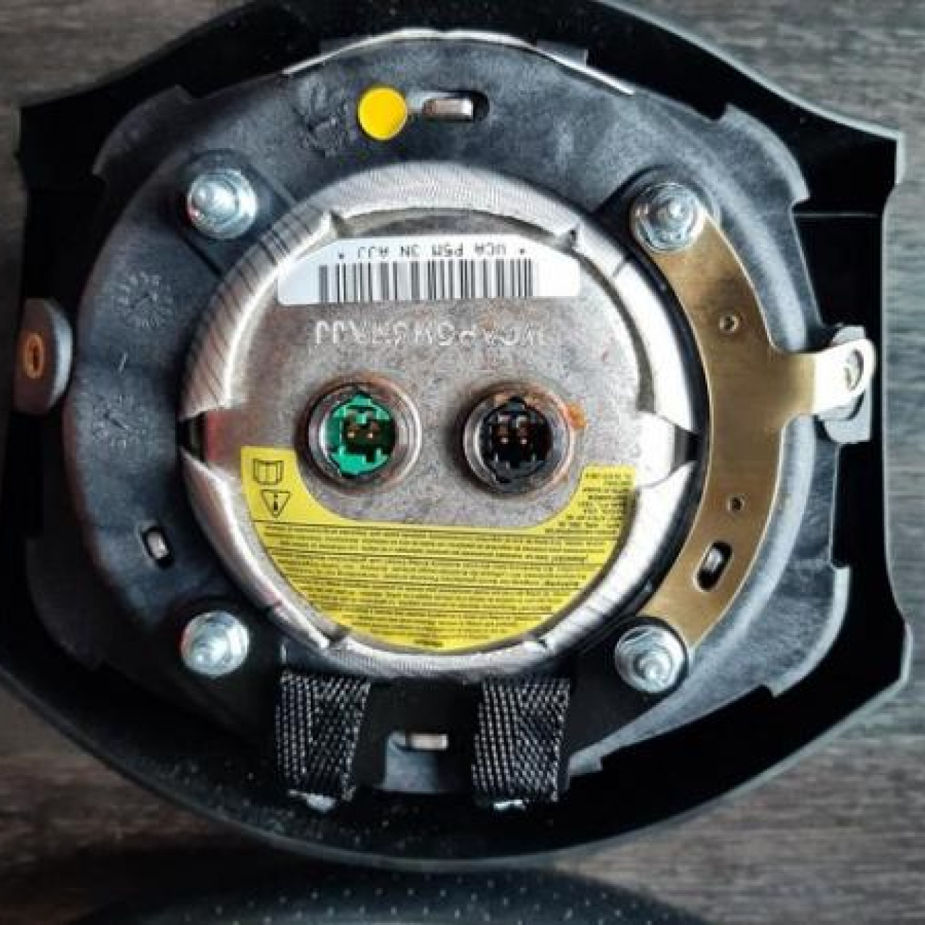 Mini R53 2 spoke steering wheel with airbag £25 ONO