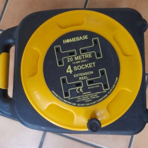 20M Outdoor or Indoor Extension Cable Reel 230V 13A 4x Sockets Heavy Duty in Excellent Condition