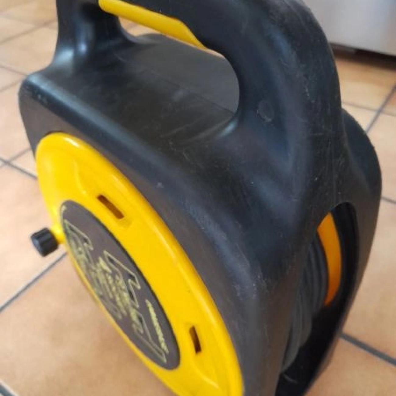Dewalt dcs578x2 circular saw