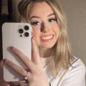 I am sexy and naughty I a available for Meetup fun incall or outcall e
